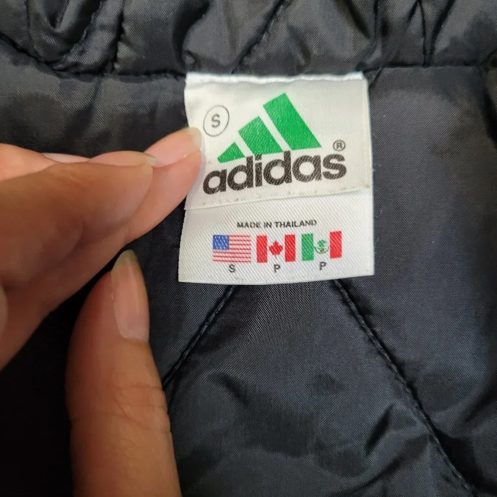 Adidas Black Hooded Quilted 3 Stripe Puffer Jacket Boys - Small (Size 4)